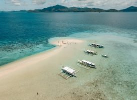 aerial-shot-boats-calm-crystal-clear-ocean-1024x767-273x199